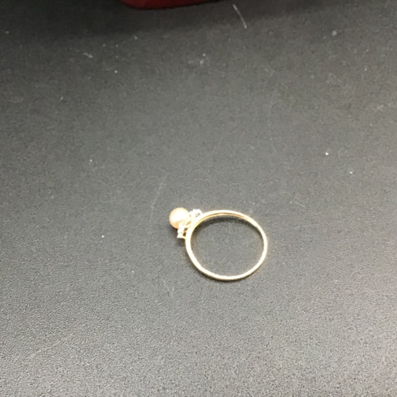 3 pieces set Pearl and Diamonds 14k Yellow Gold Necklace, Earrings, Ring - Picture 8 of 16